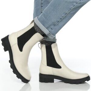 Madewell The Wyckoff Chelsea Lug Sole Boots Size 9.5 Pale Parchment LEATHER NEW
